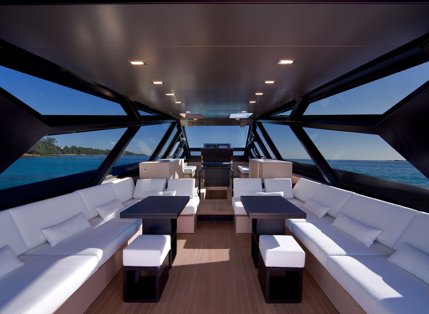 Tips for Designing a Comfortable Boat Interior